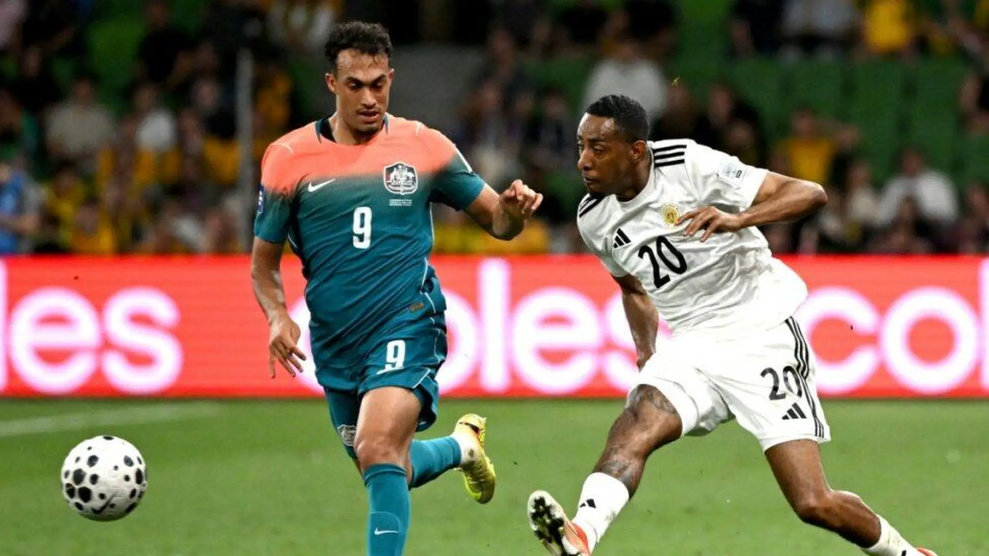 Curazao vs Australia, Redes