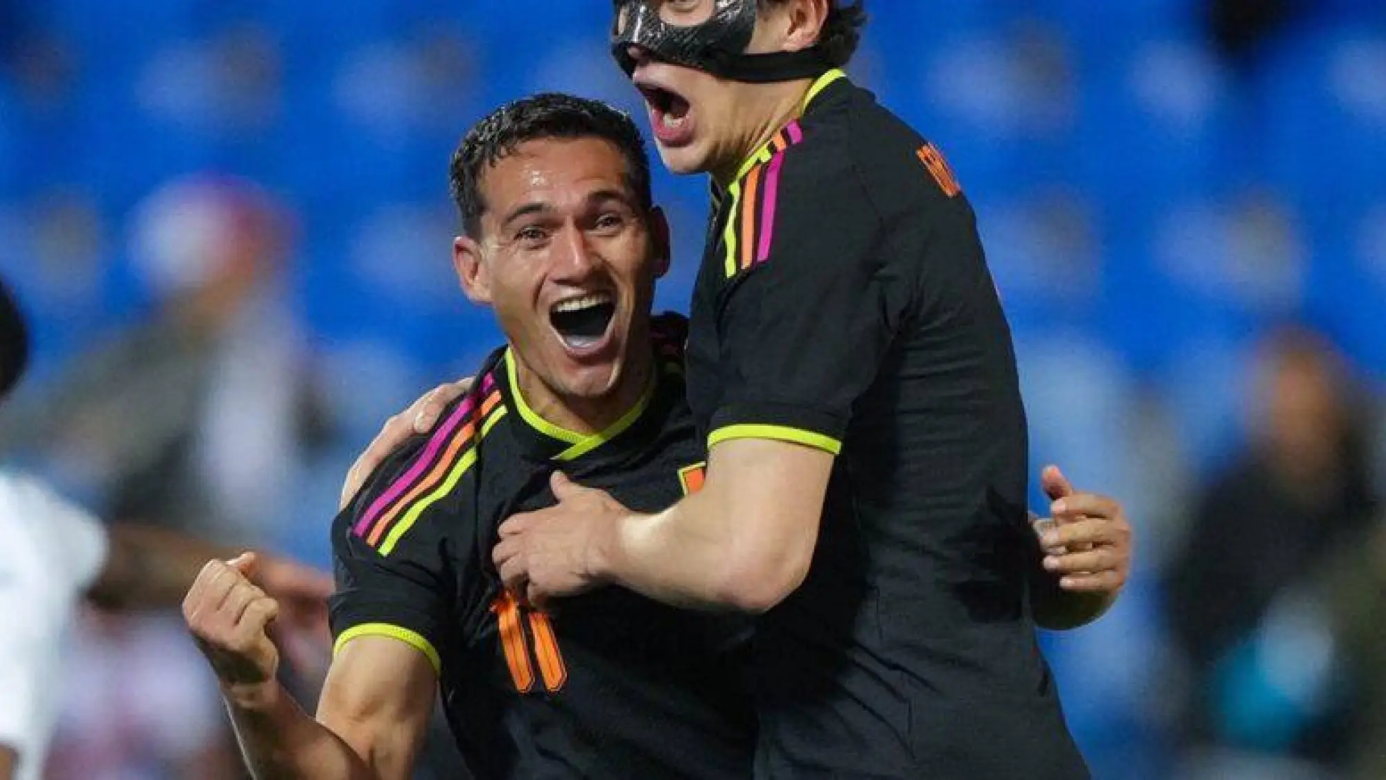 Jairo Vélez brilla en la selección peruana., AFP