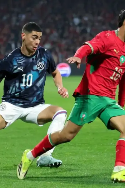 Marruecos venció en Francia 2-1 a la Paraguay de Gustavo Alfaro 