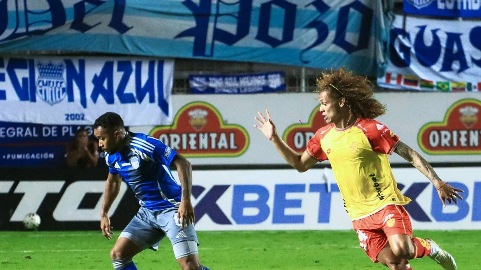 Aucas vs Emelec, Redes