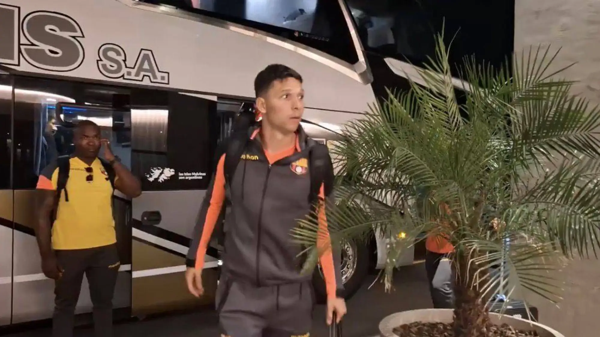 Barcelona aterrizó la madrugada del lunes a Buenos Aires., @BarcelonaSC