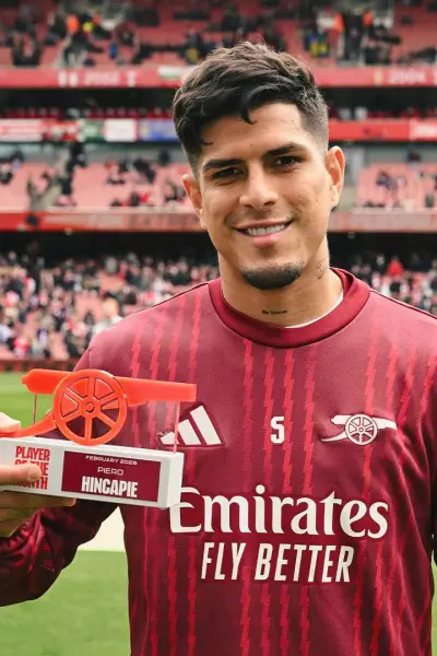 Piero Hincapié escogido el jugador del mes de febrero en Arsenal