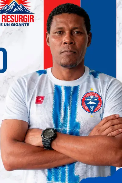 Agustín El Tin Delgado asume como DT de Olmedo con la misión de ascender