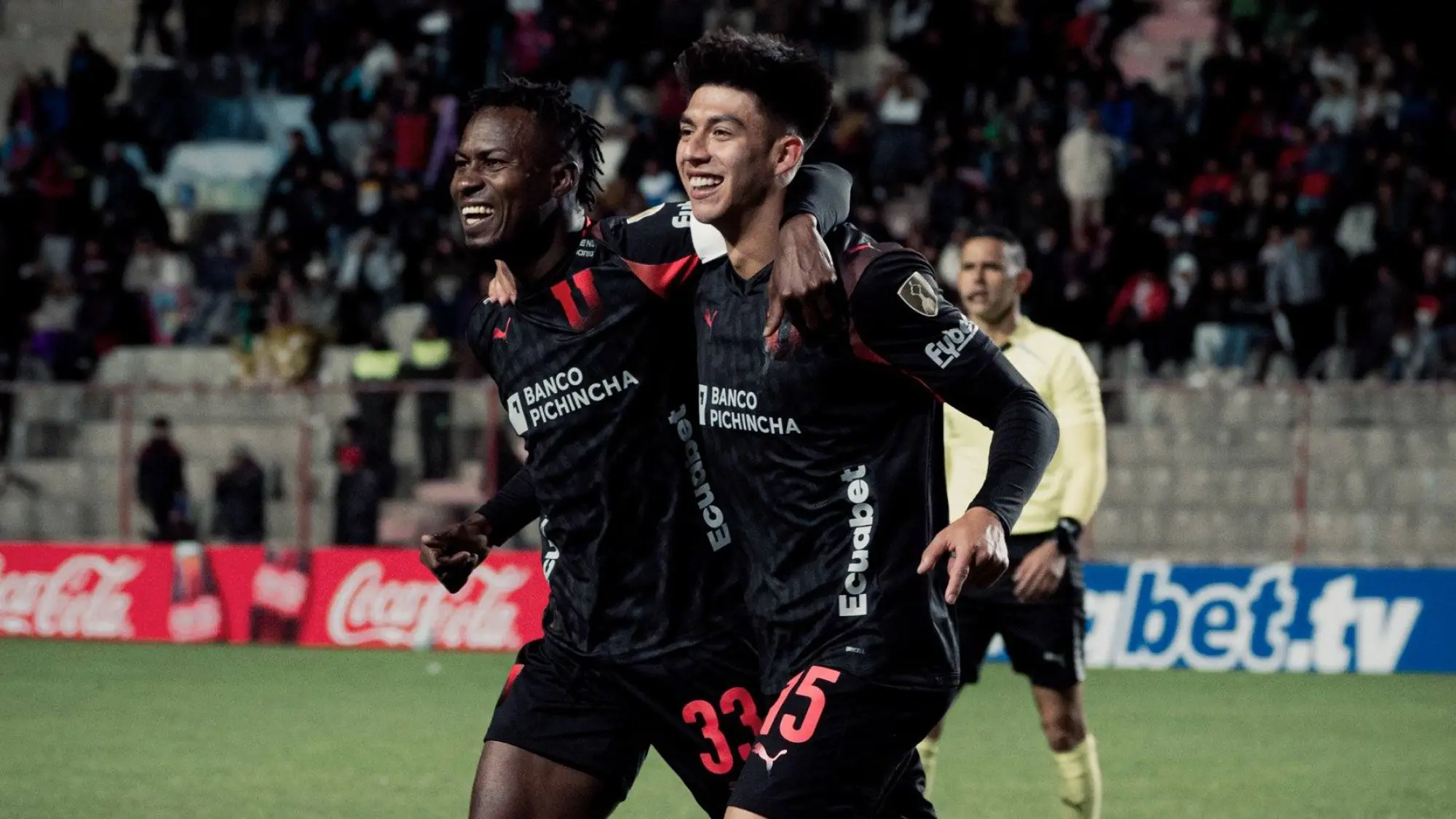 Liga de Quito, Redes