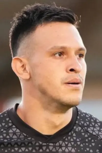 Gonzalo Valle se perderá el duelo frente a Barcelona, ¿ quién será su reemplazo?