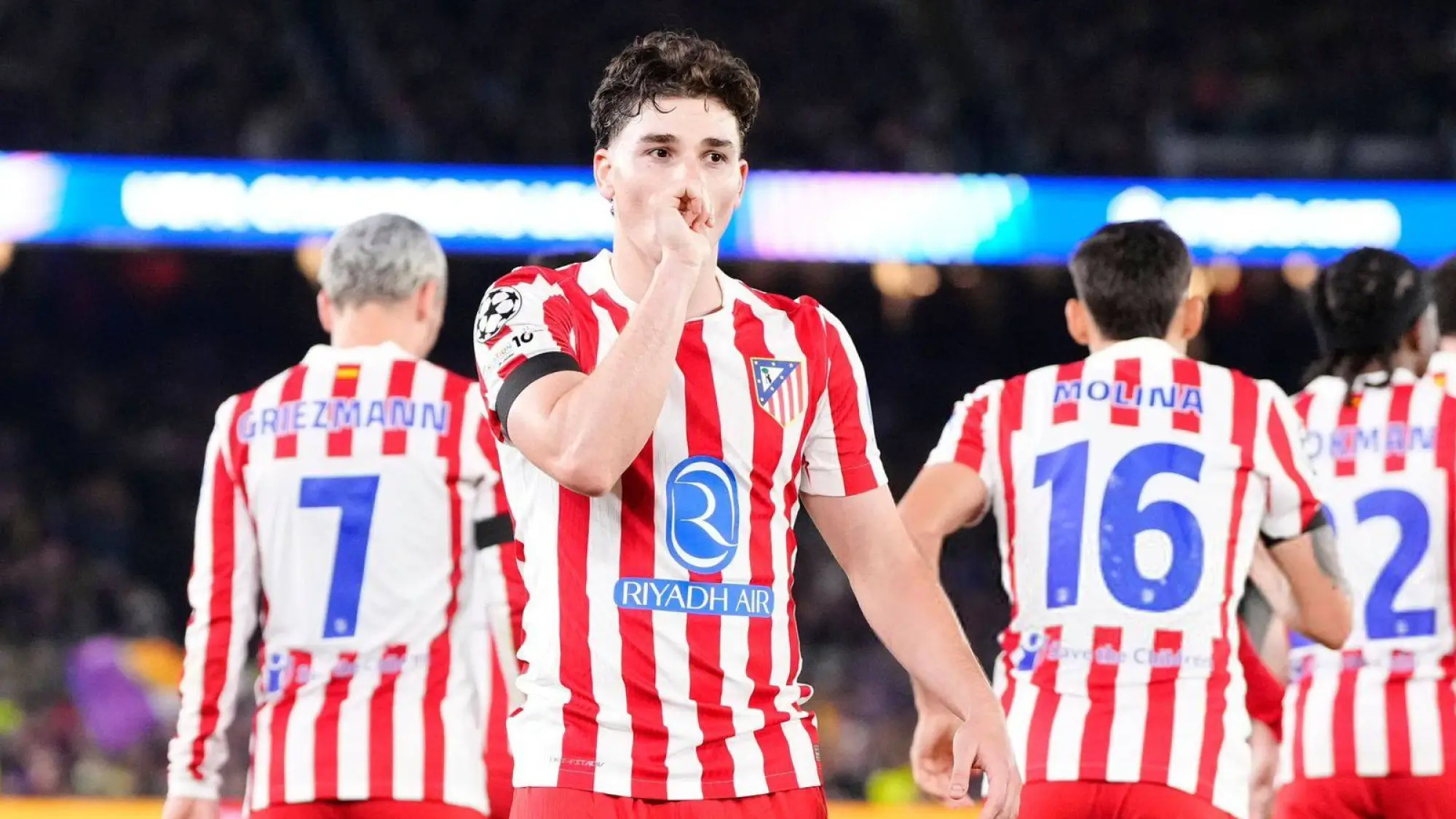 Julián Álvarez fue pieza clave para la victoria de los colchoneros., AFP